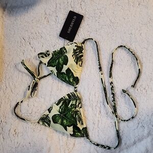 Leaf bikini top